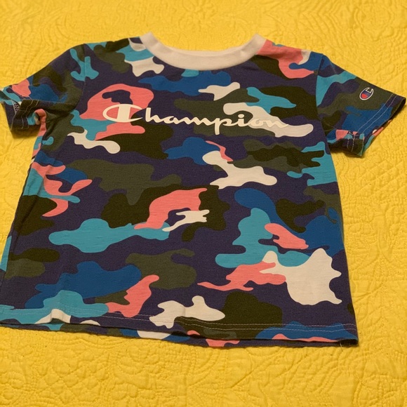 Champion Toddler Boy Short Set - Picture 2 of 6